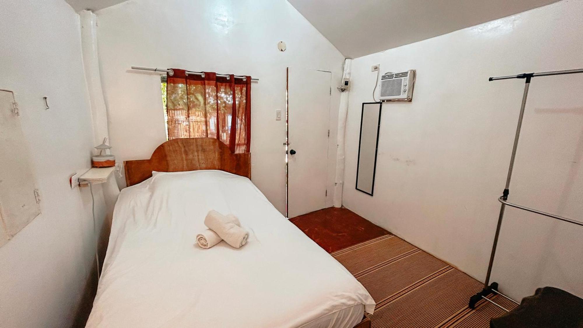 Islo Hut Kaliwa Hotel General Luna  Buitenkant foto